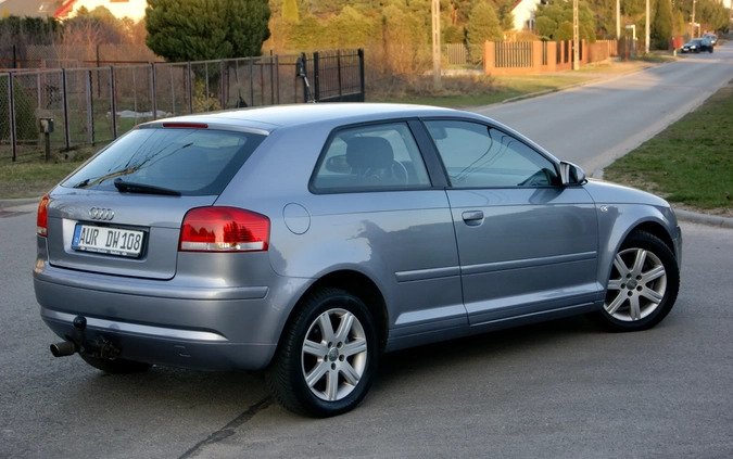 Audi A3 cena 11990 przebieg: 194000, rok produkcji 2003 z Szczytna małe 352